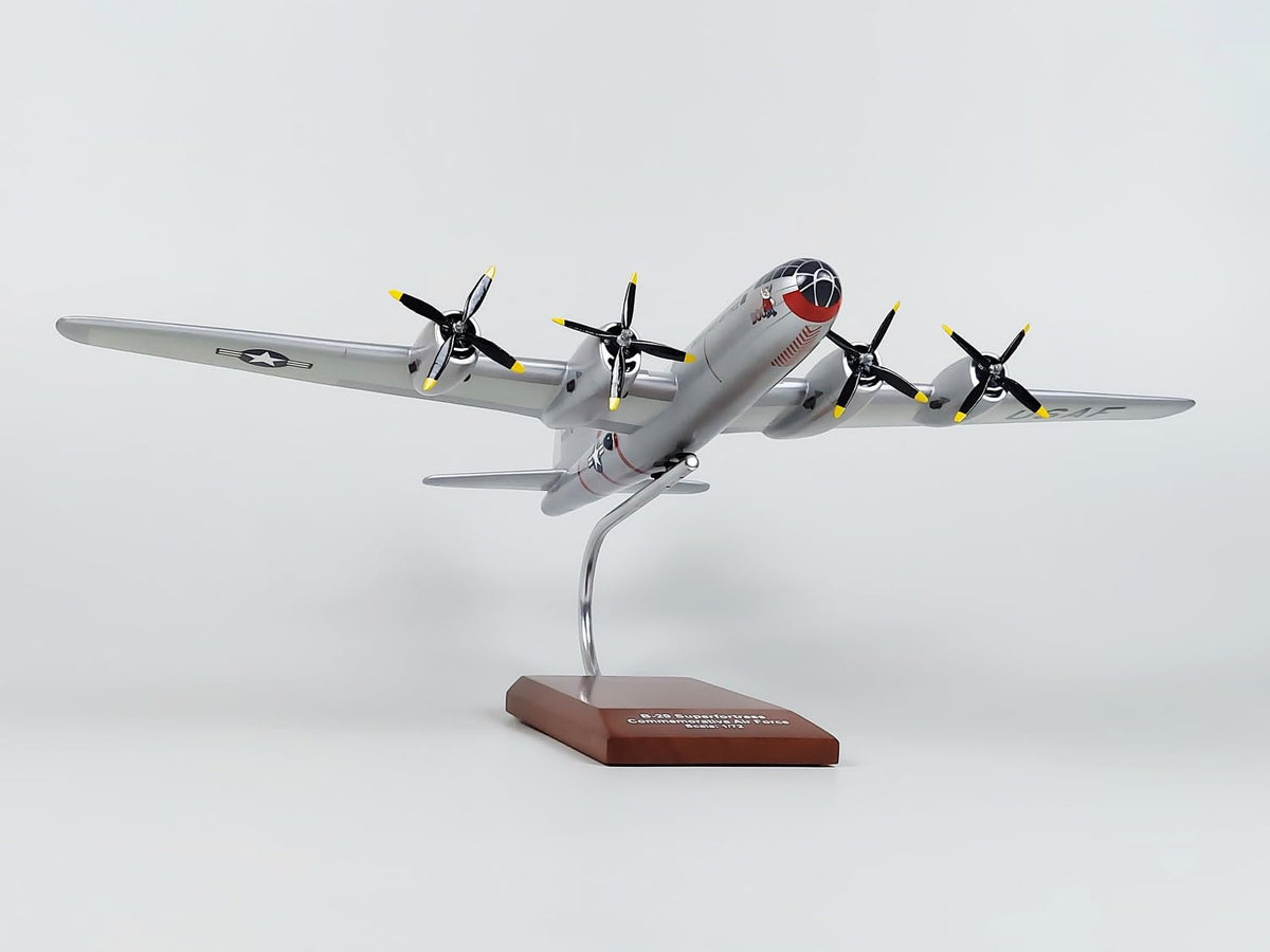 1/72 Scale Model Z490