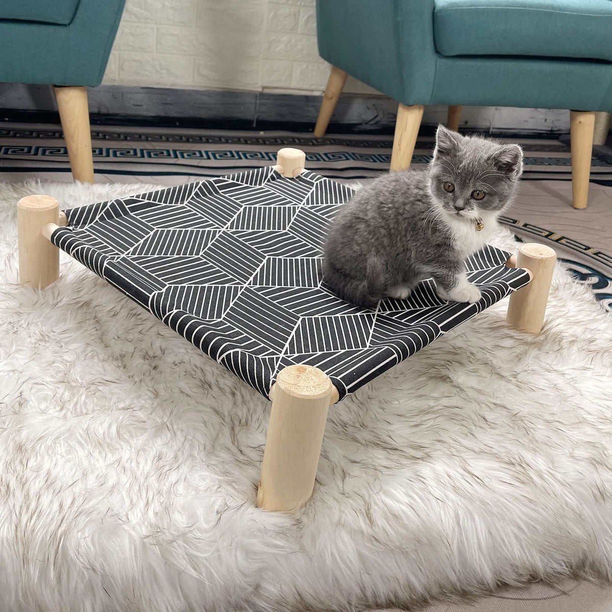 Wooden Elevated Cat Bed U2625