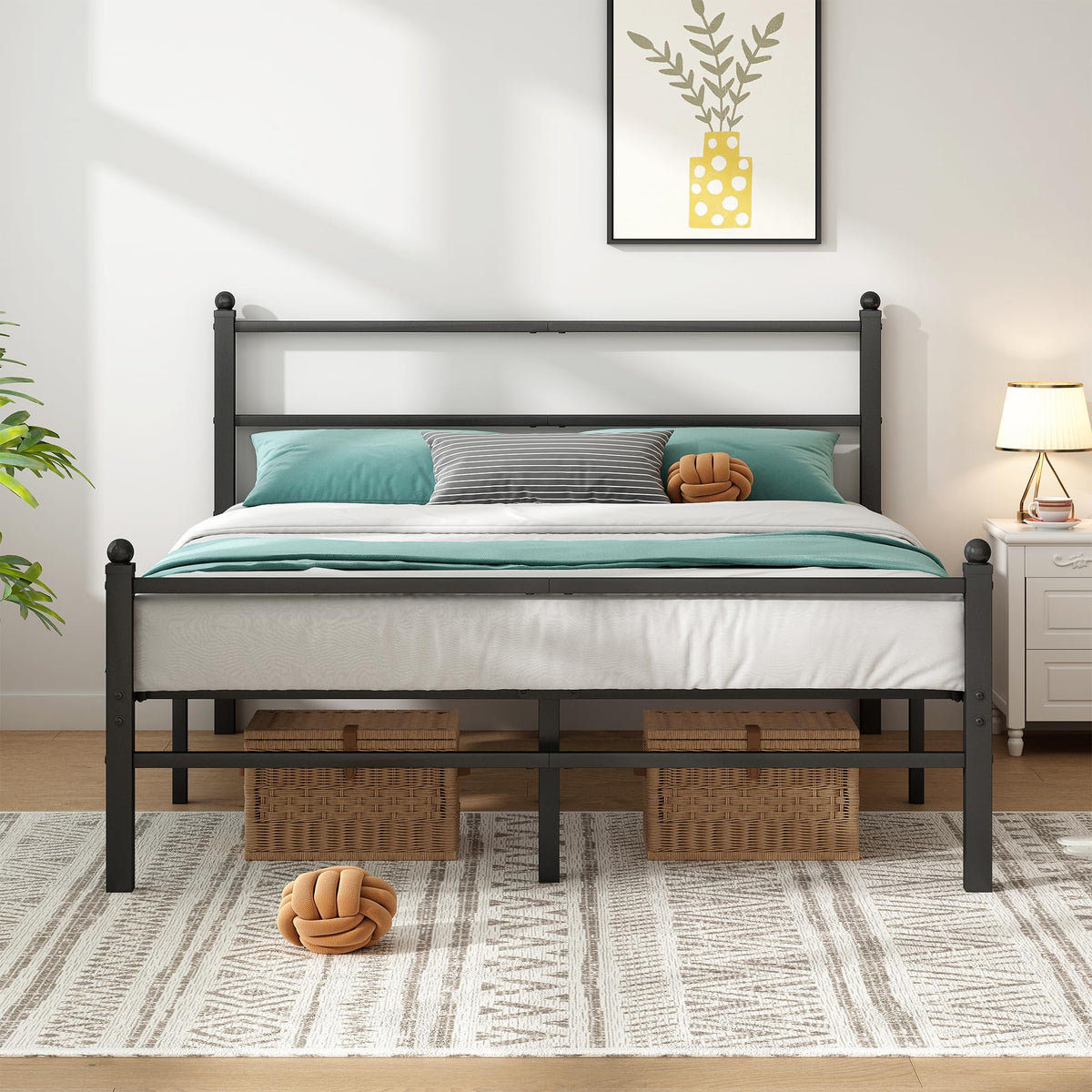 Black Full Size Bed Frame Y32315